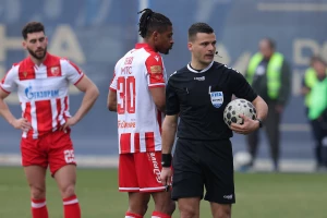 POLUVREME - Tiknizijanov projektil u Pazaru, Zvezda vodi, ali nije srećna zbog Mateusa!